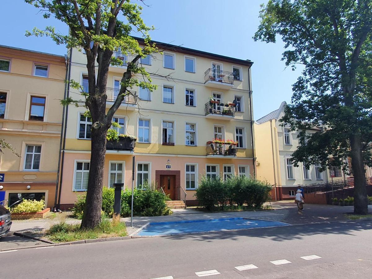 Apartament Black Sea 2 Rooms - Pokoje Свиноуйсьце Экстерьер фото